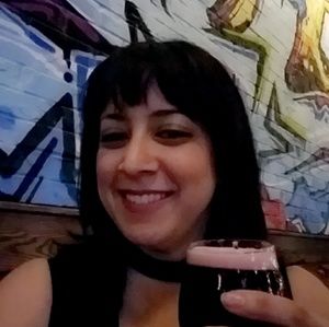 Meet your Posher, Elisa